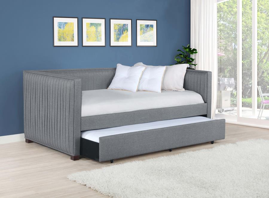 Day Bed with Trundle