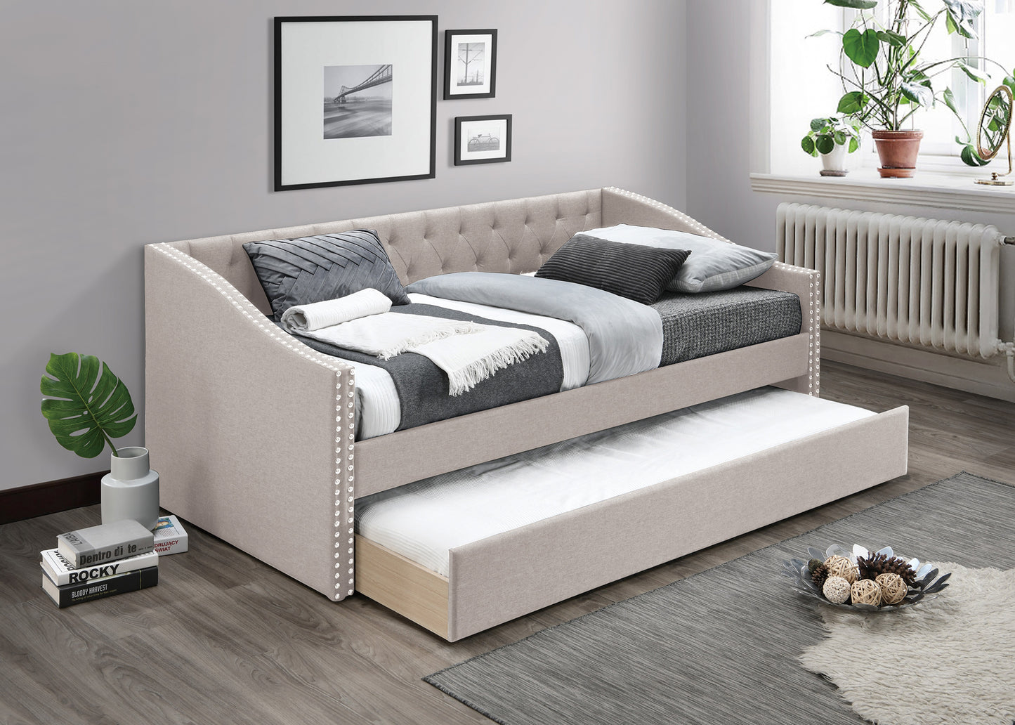 Day Bed with Trundle