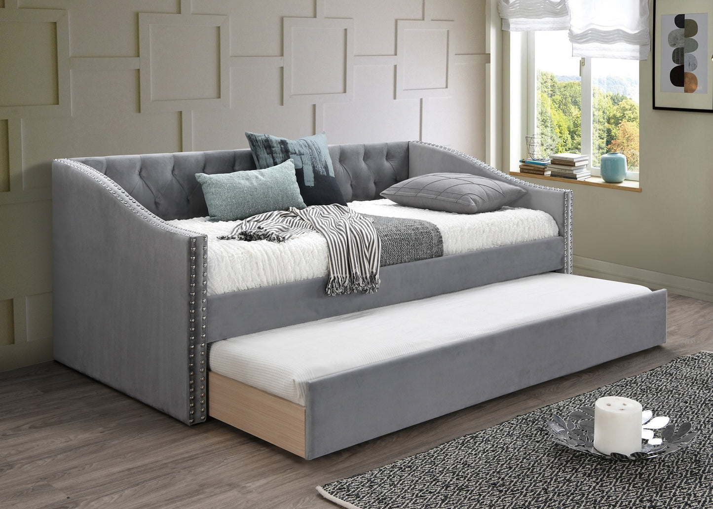 Day Bed with Trundle
