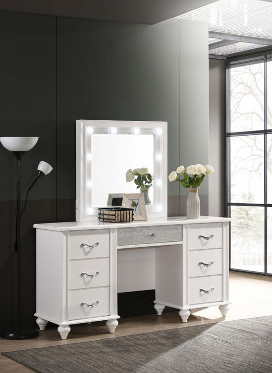 7-drawer Vanity Set with Lighting White
